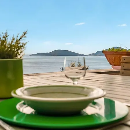 La Terrazza Sul Mare-privateparking-seaview-ac *